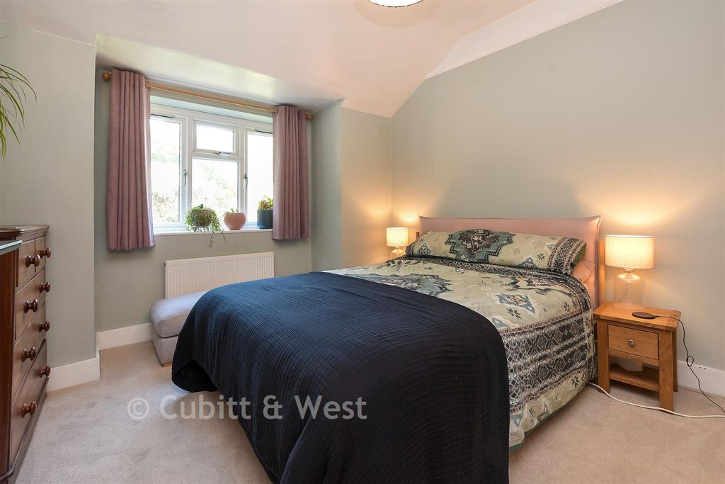 Property photo 1 of 23 Bedroom 1