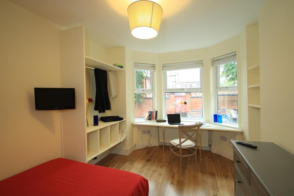 Property photo 3 of 11 Photo 2