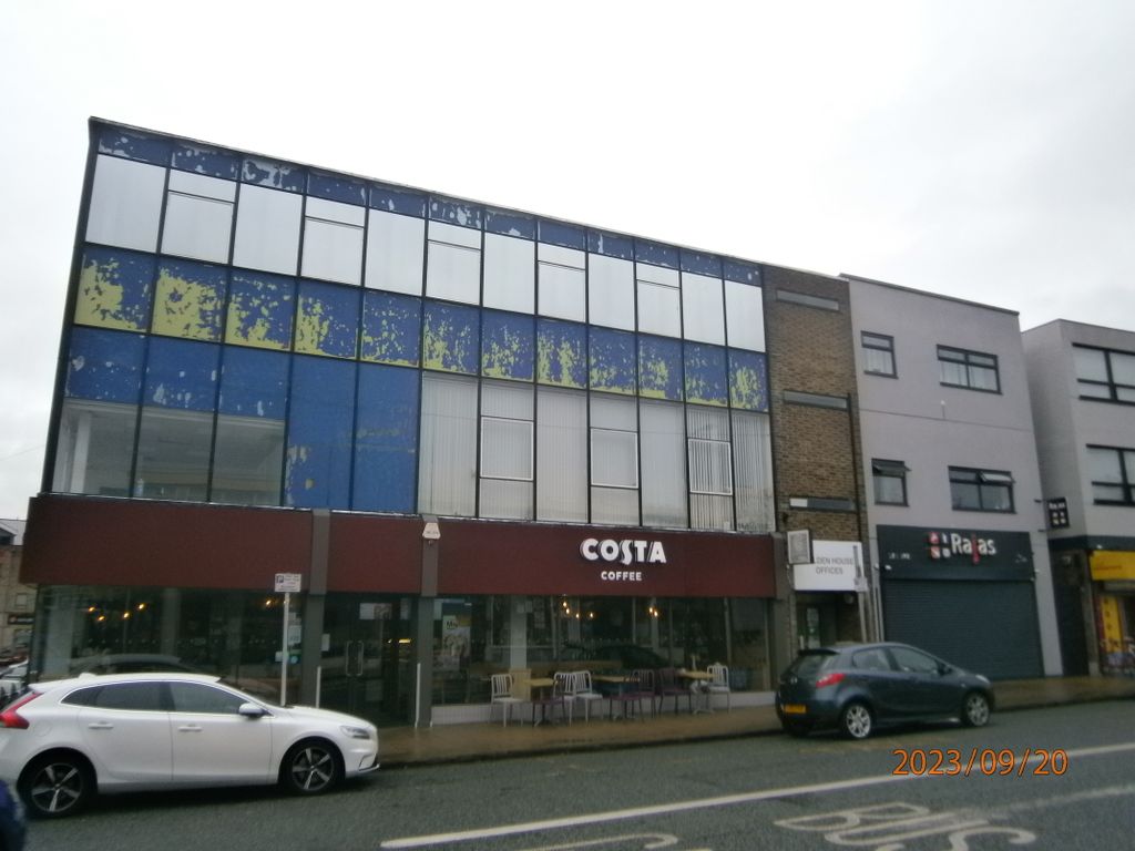 Property photo 1 of 3