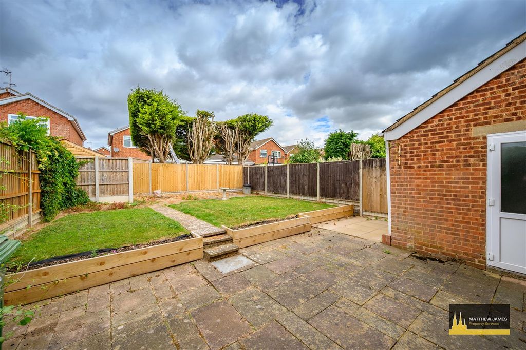 Property photo 3 of 15 Rear Garden