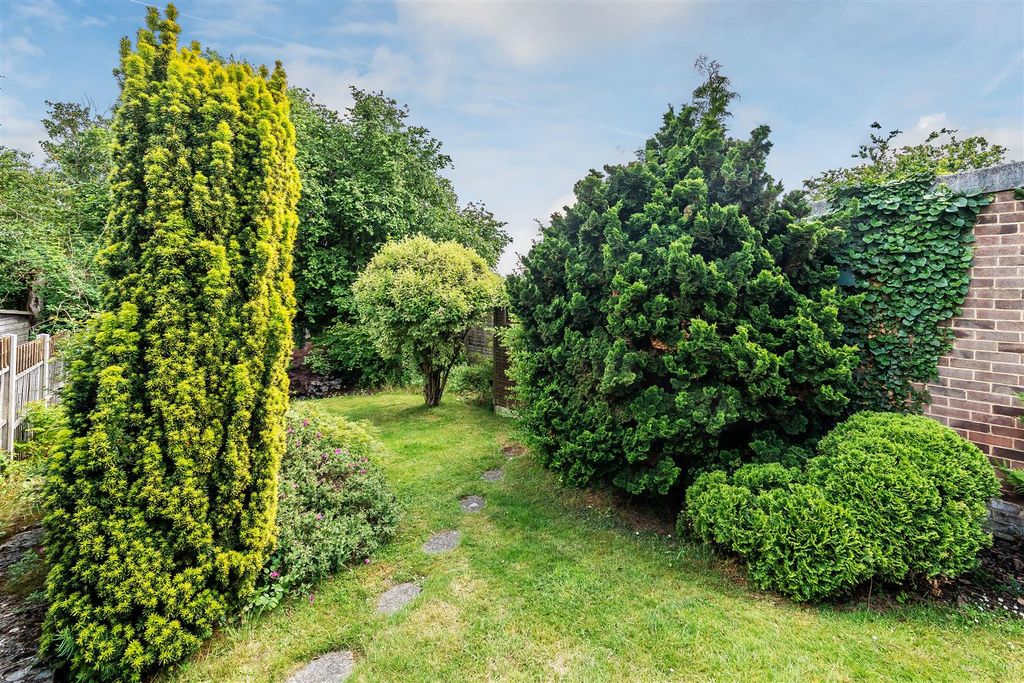Property photo 2 of 17 18-Dewlands-11.Jpg