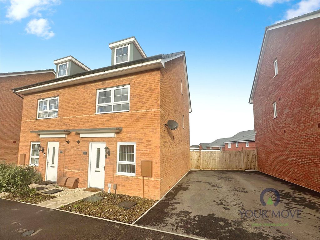 Property photo 1 of 16 Front