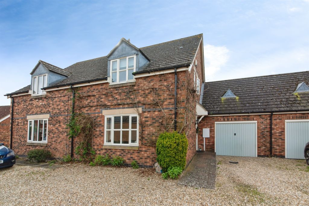 Property photo 1 of 26