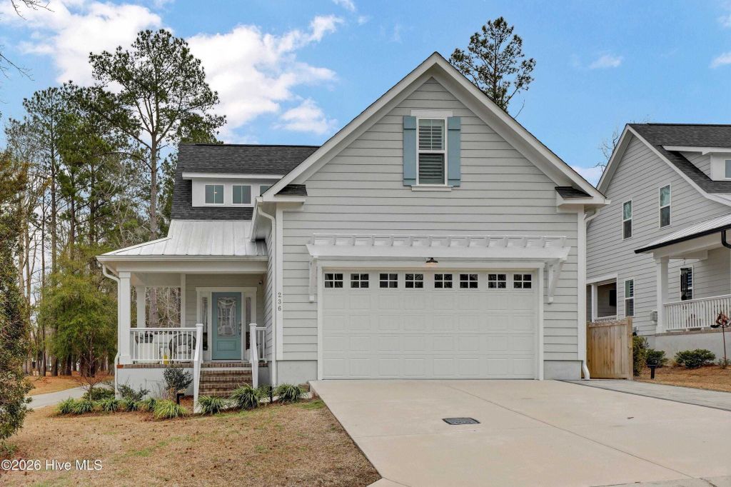 Property photo 1 of 31