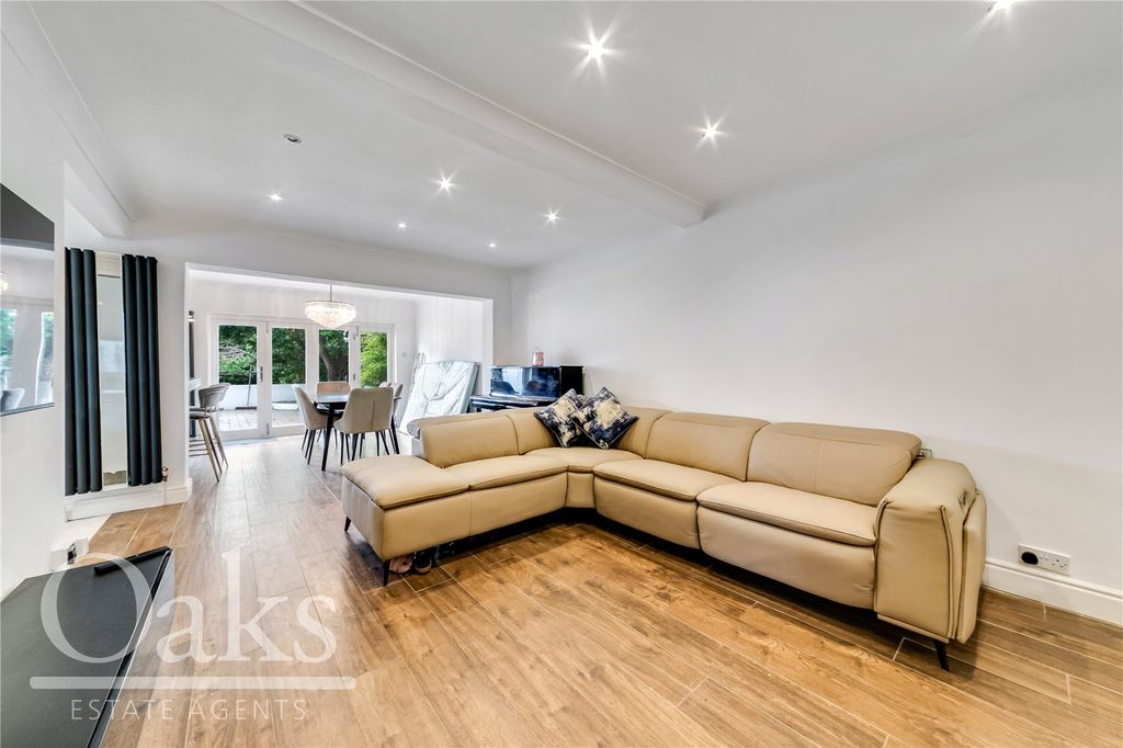 Property photo 3 of 12 Picture No. 06