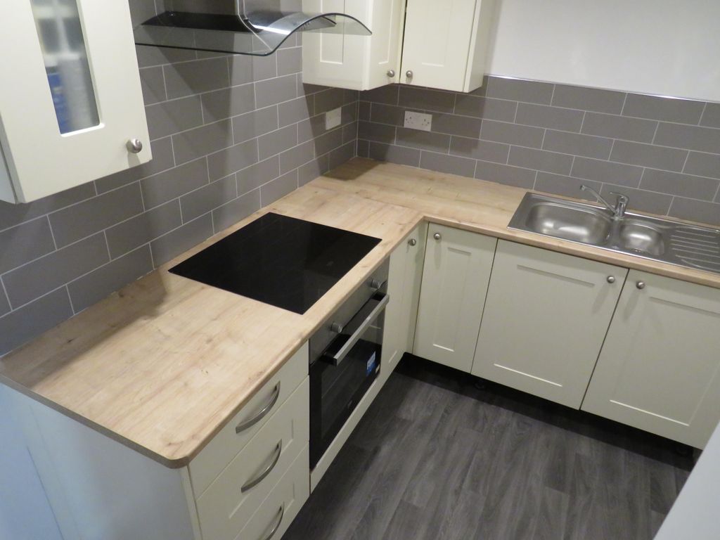 Property photo 1 of 9 Image