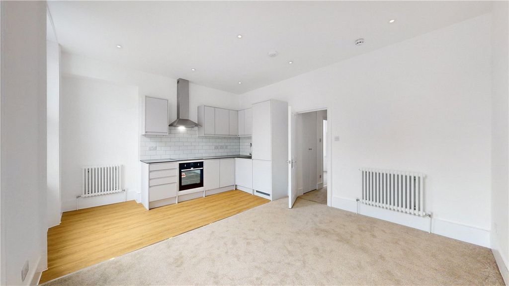 Property photo 1 of 15 Picture No. 09