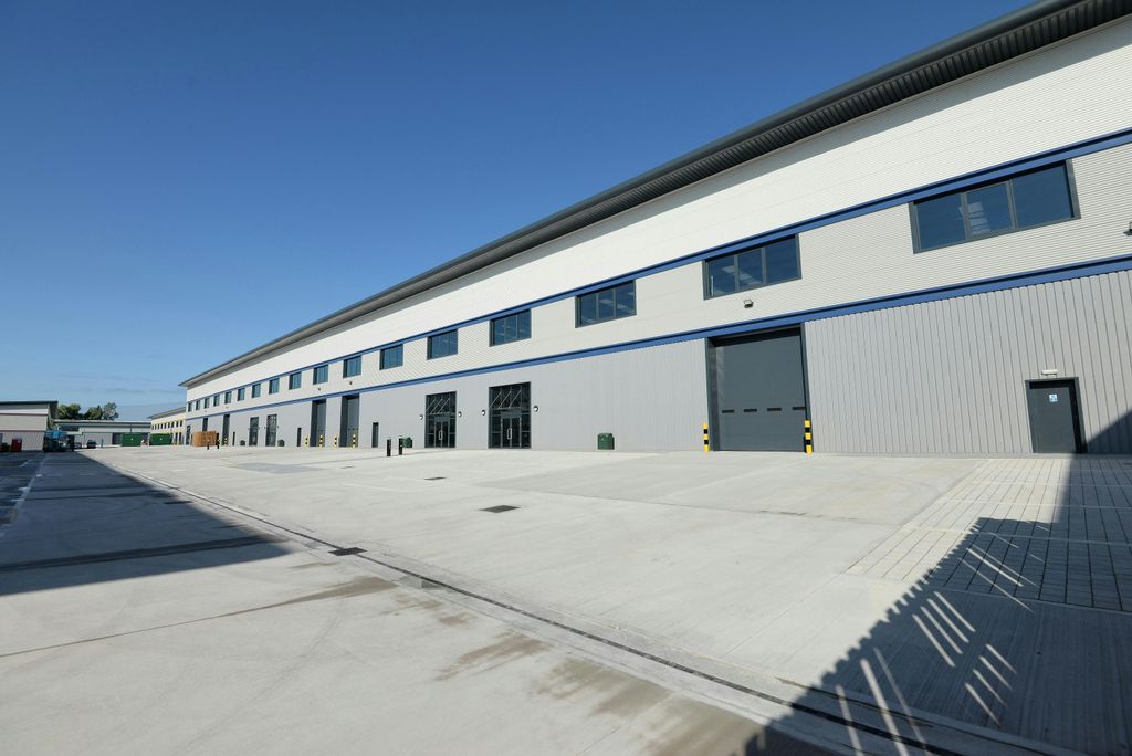 Property photo 3 of 15 7861103A89d627Edbdffa0Dffe51Acd5E799Cbb71F6648Efa858958847654c64.Jpg