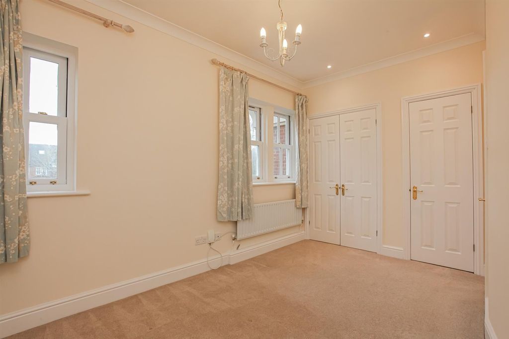 Property photo 3 of 20 Img_3832.Jpg