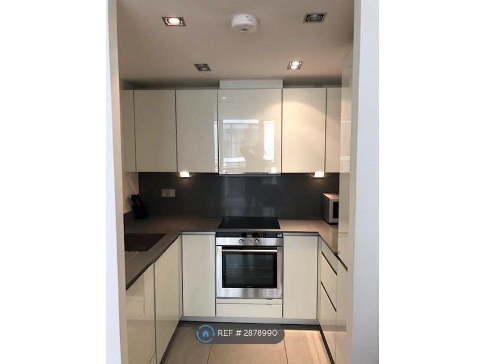 Property photo 2 of 5 Kitchen
