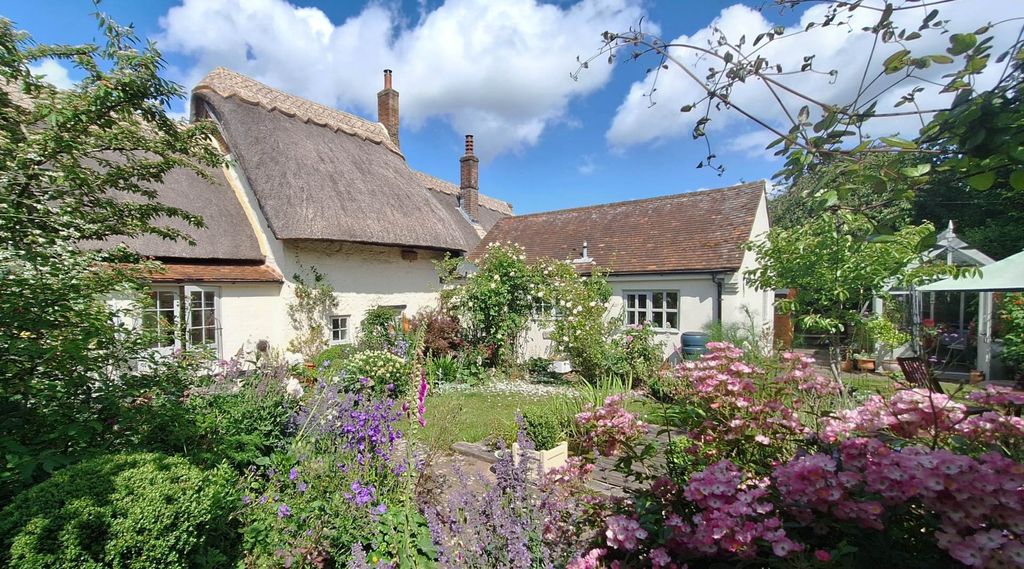 Property photo 3 of 22