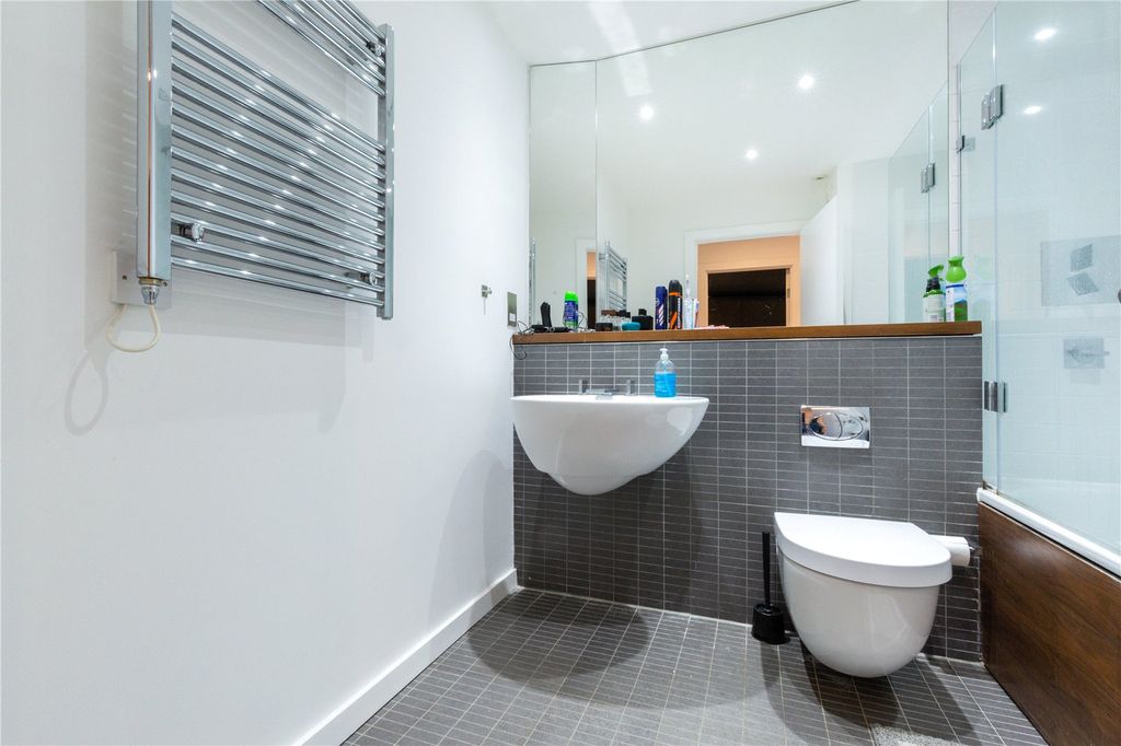 Property photo 3 of 13 Picture No. 39