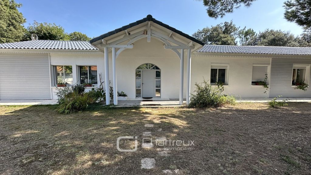 Property photo 2 of 24