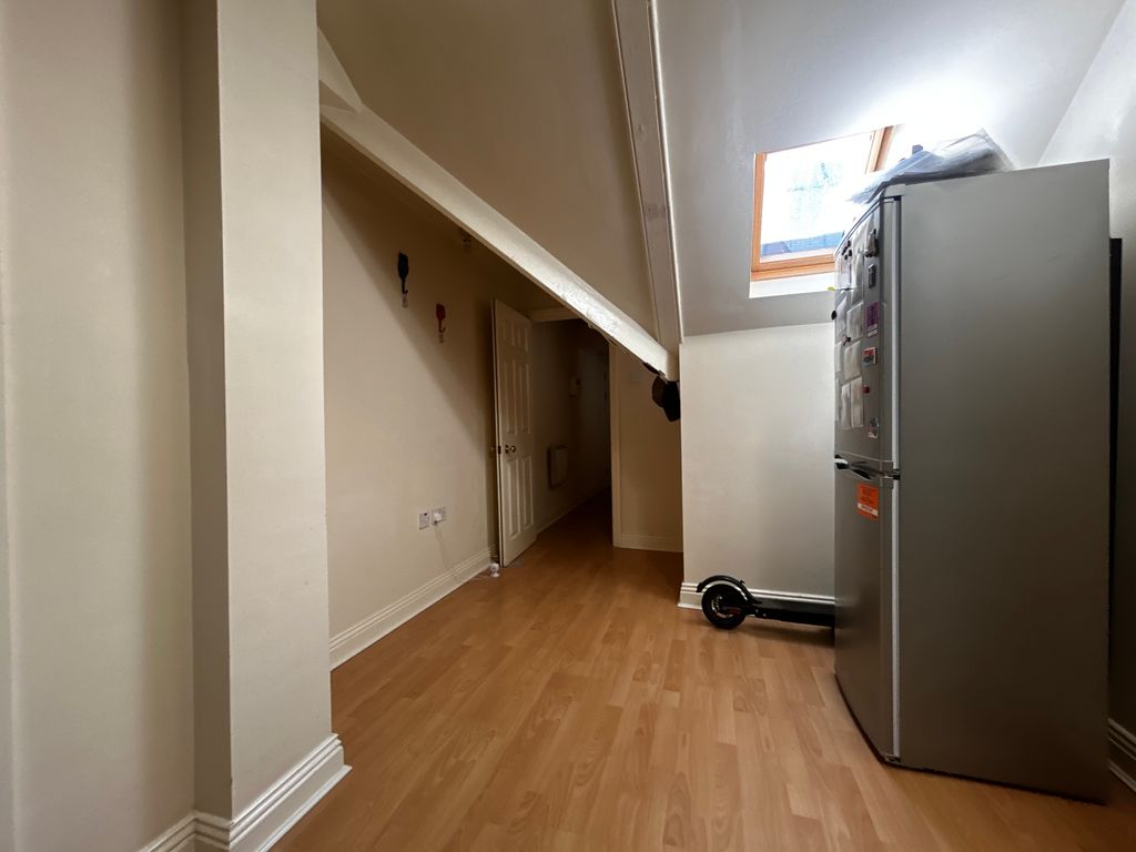 Property photo 2 of 10 Image