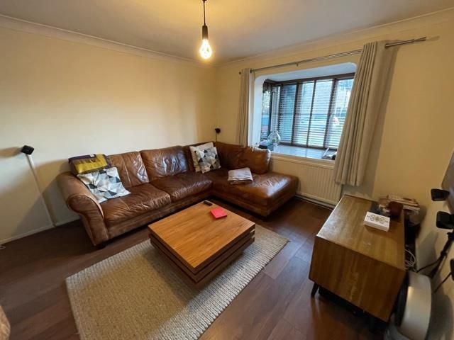 Property photo 3 of 6 Living Room