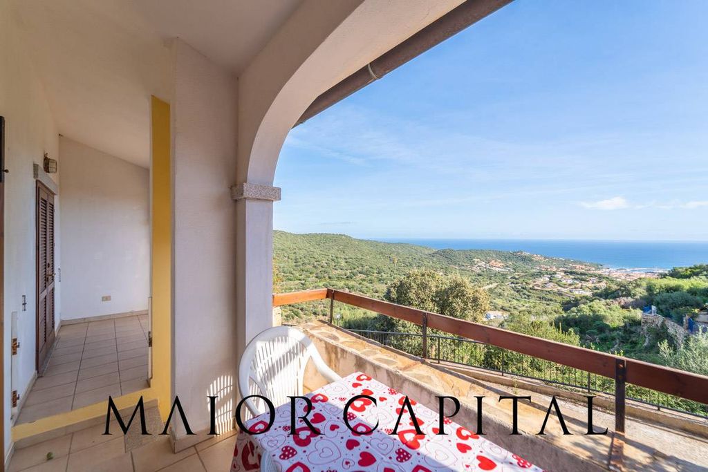 Property photo 2 of 25