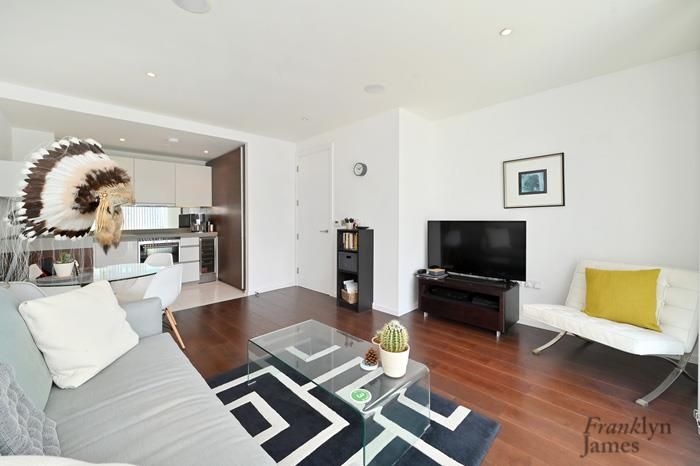 Property photo 3 of 10 313-7-Baltimore-Wharf (2)-700.Jpg