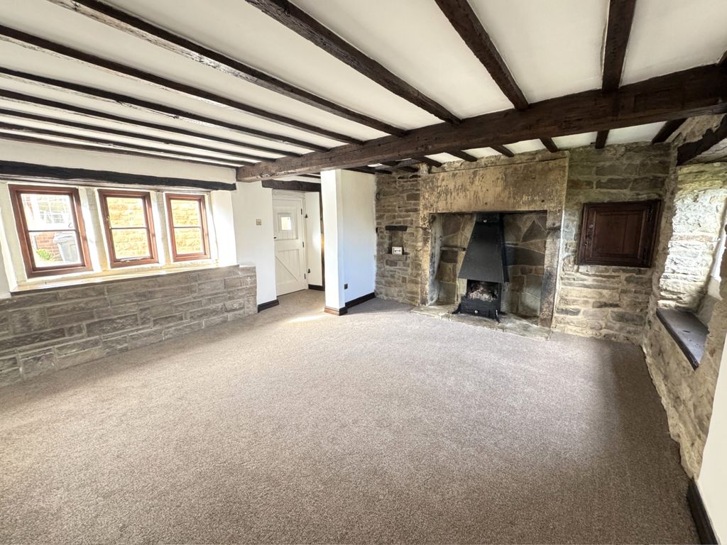 Property photo 3 of 12 Photo 7