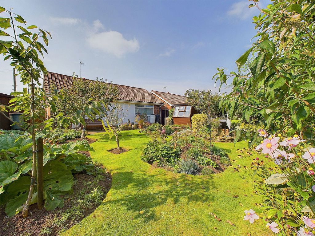 Property photo 3 of 17