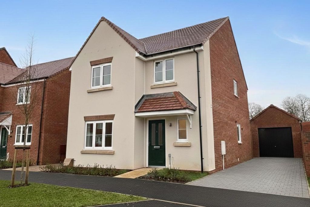 Property photo 1 of 8