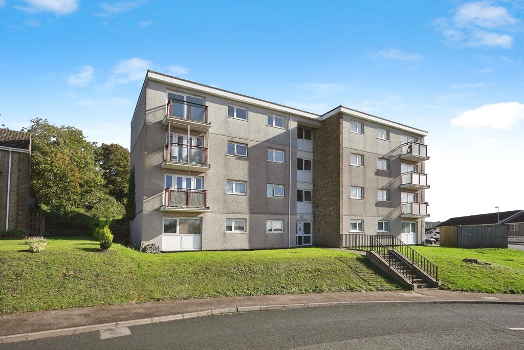 Property photo 1 of 17 Photo