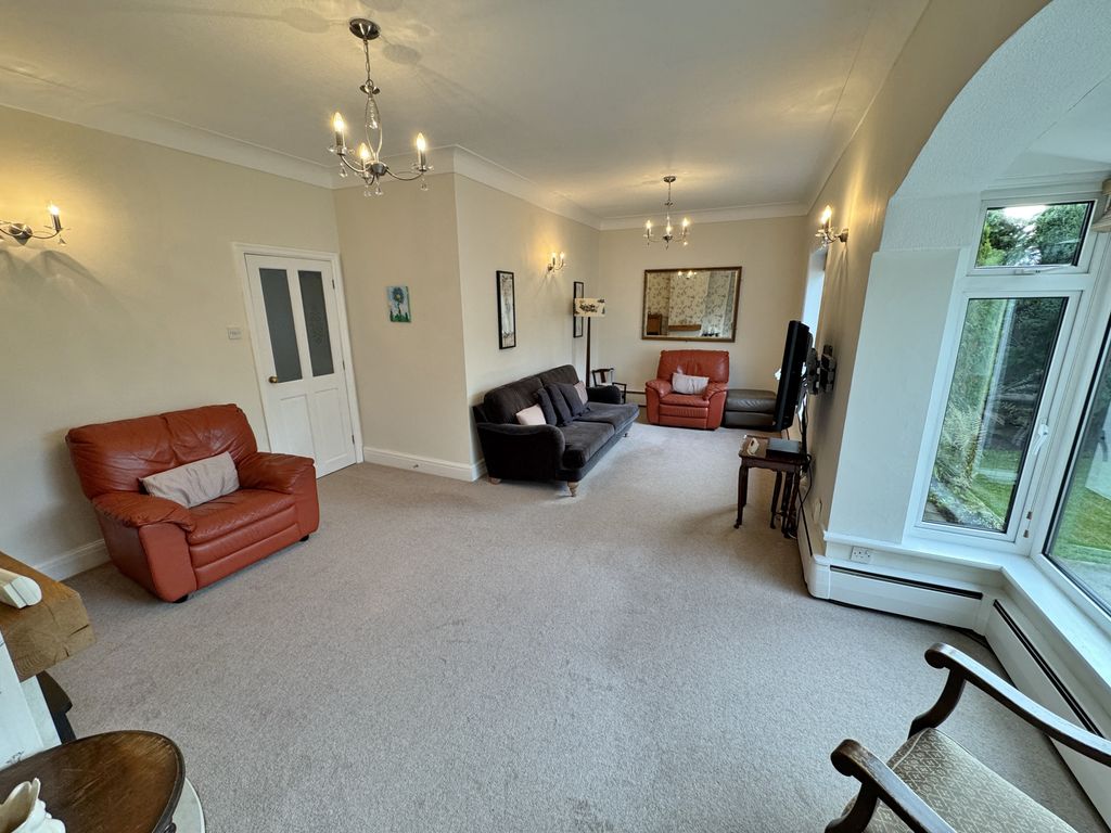 Property photo 3 of 22