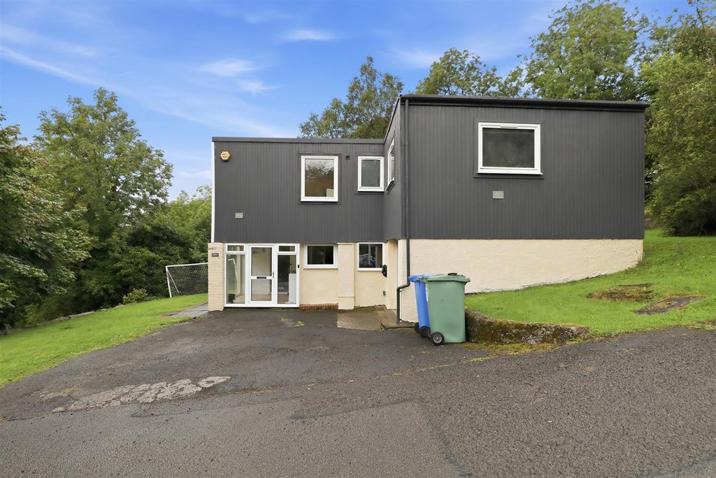 Property photo 3 of 53 3.Jpg
