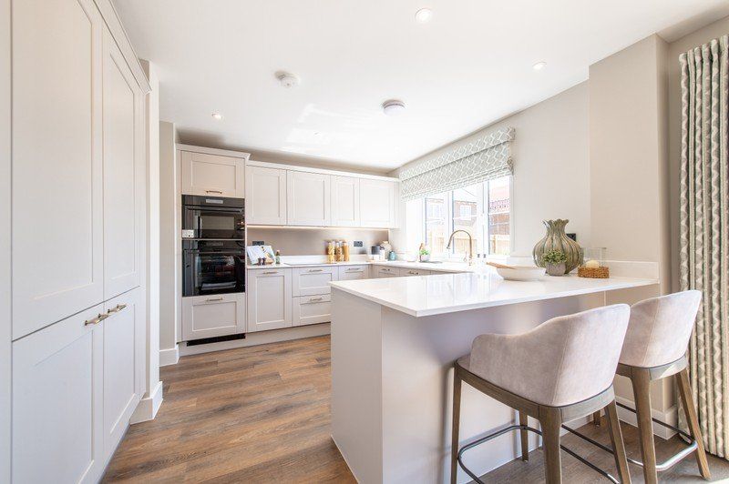 Property photo 3 of 12 Dining