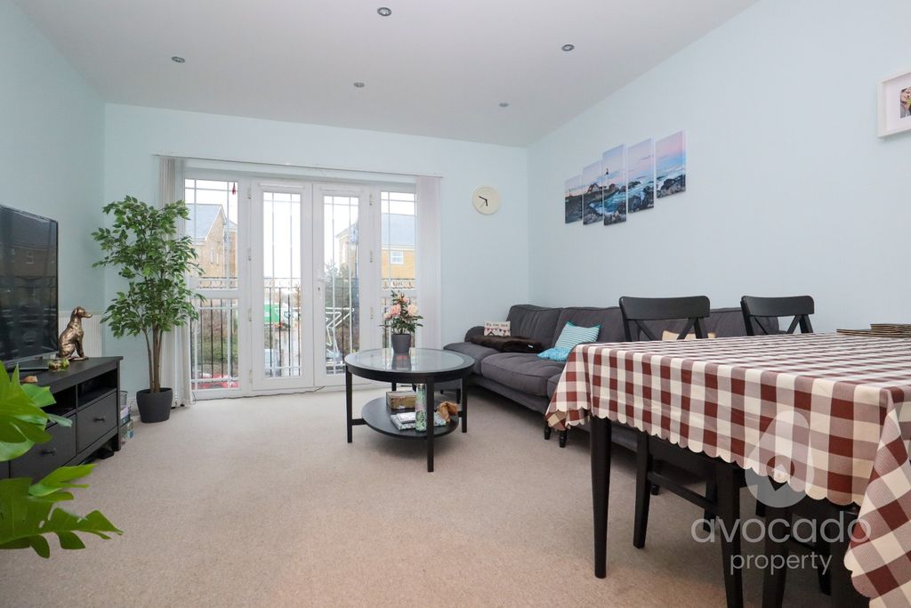 Property photo 2 of 9 2034266