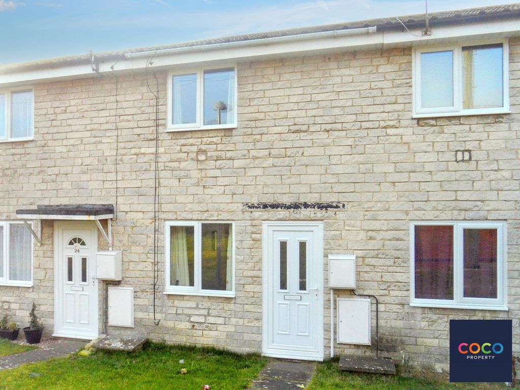 Property photo 1 of 7 Front