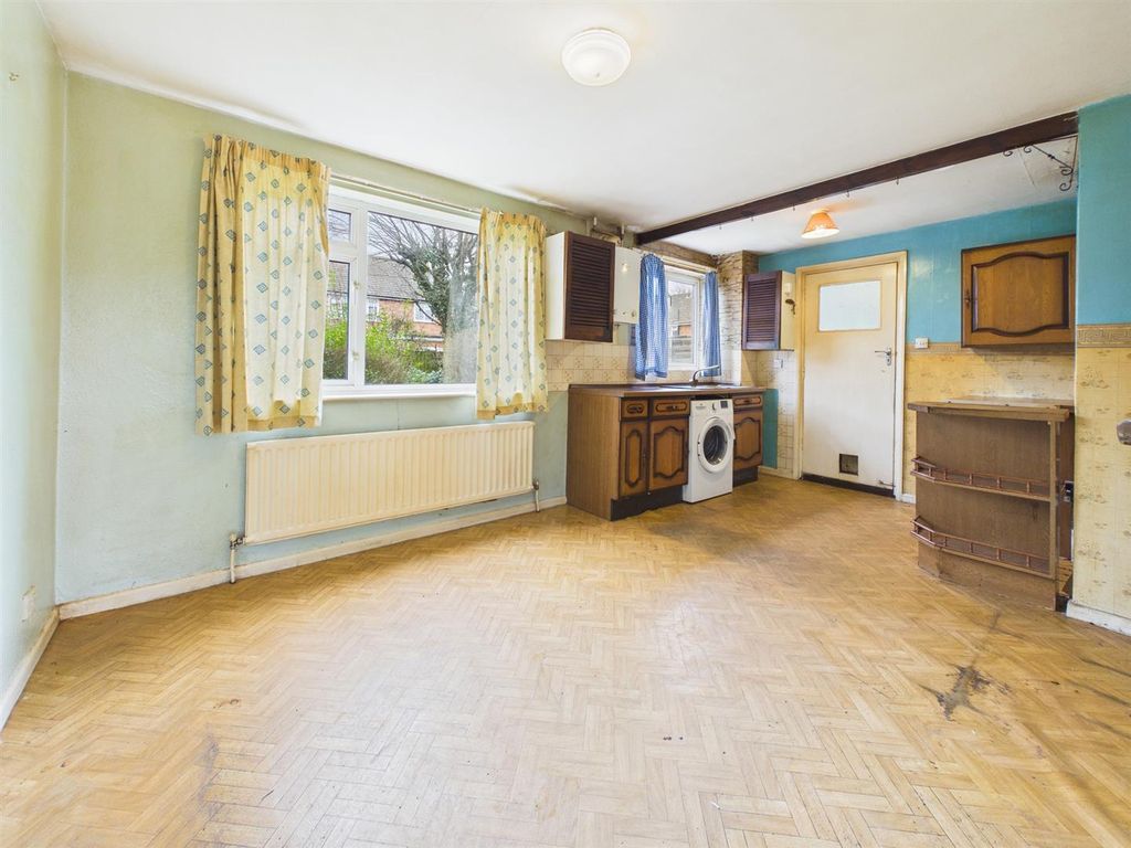 Property photo 2 of 10 Cam05510G0-Pr0172-Still002.Jpg