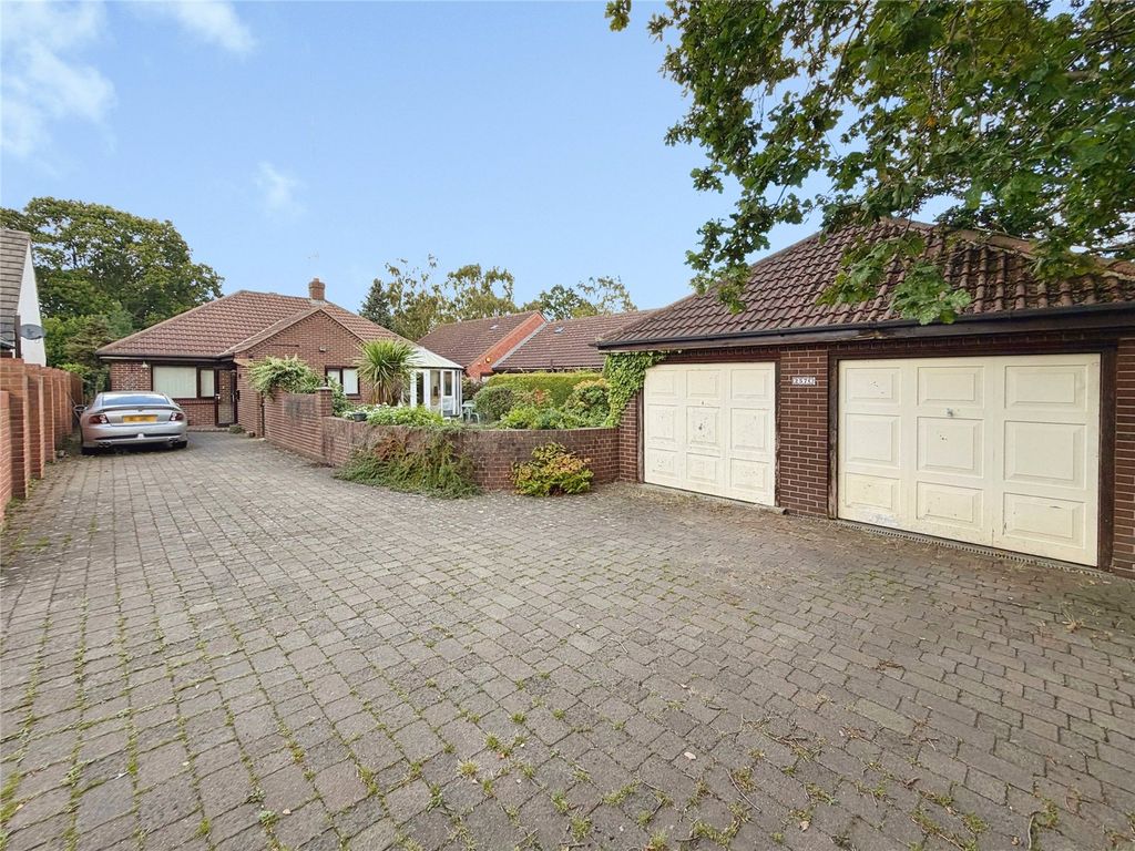 Property photo 1 of 16 Front