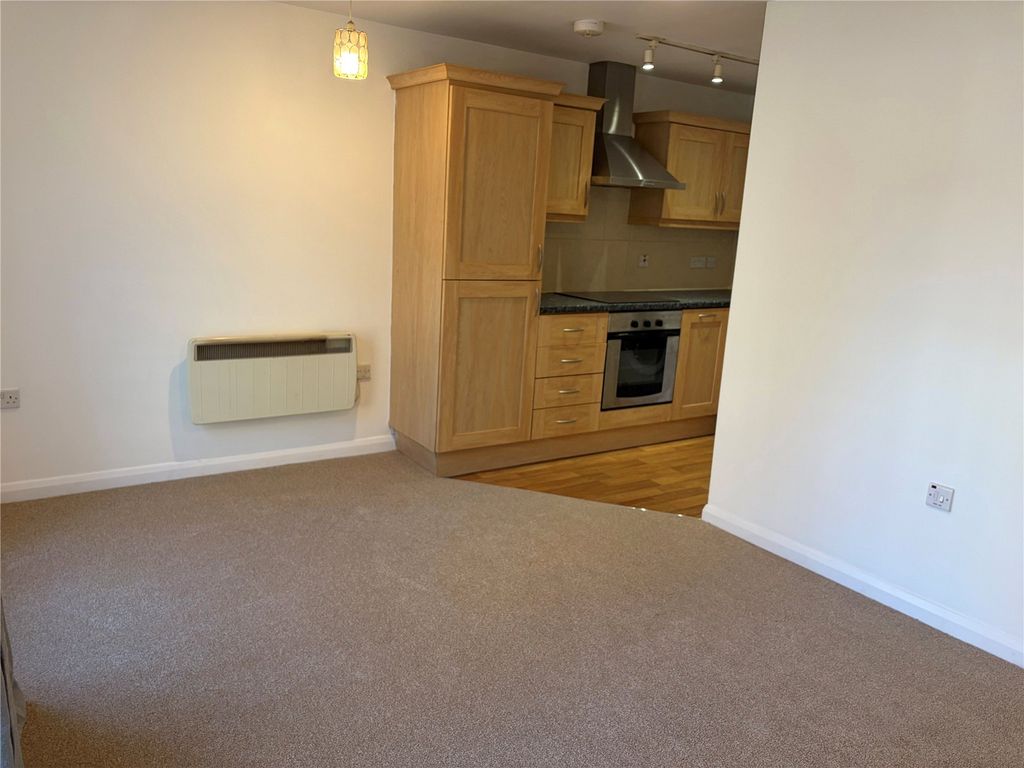 Property photo 2 of 7 Picture No. 07