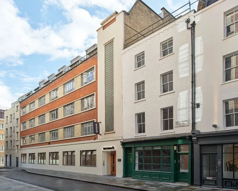 Property photo 1 of 9