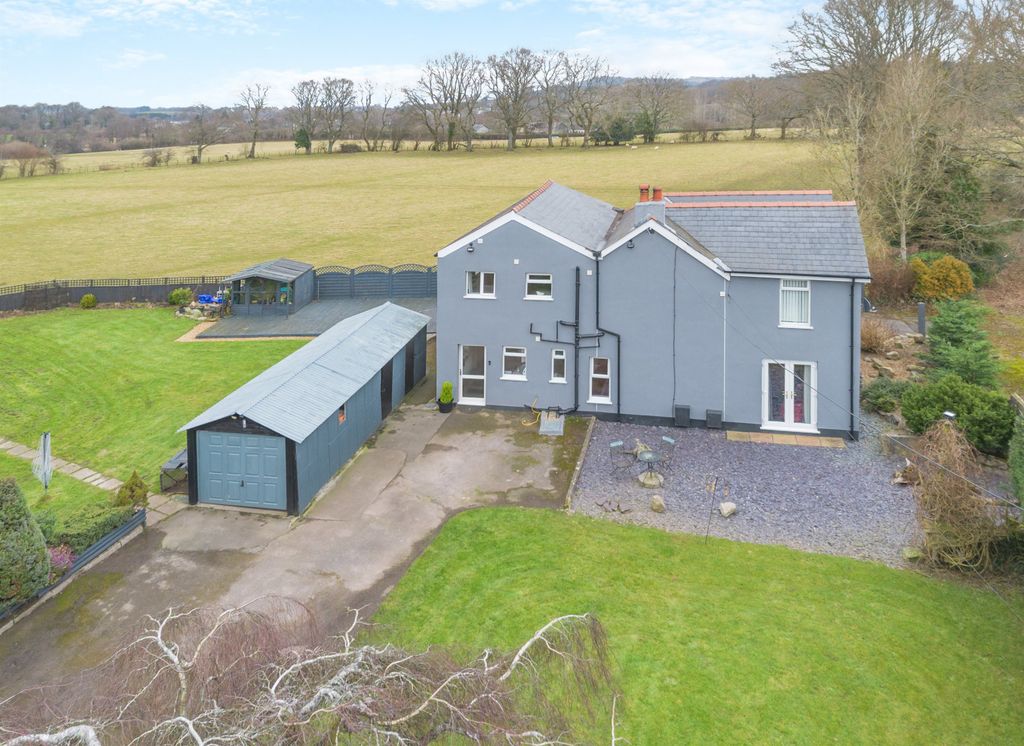 Property photo 1 of 35