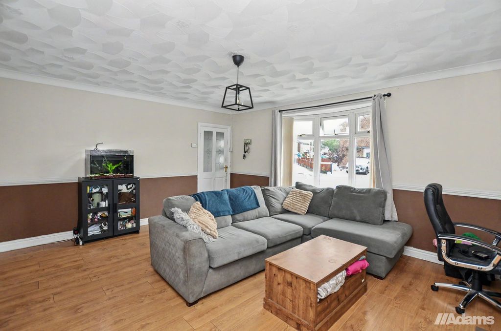 Property photo 2 of 24
