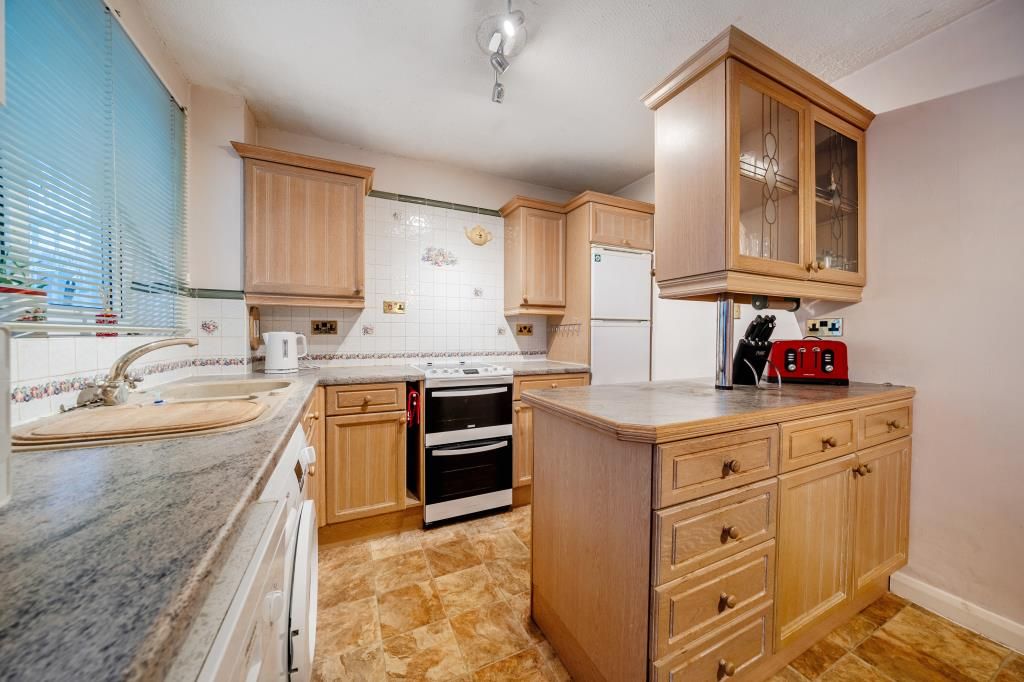 Property photo 3 of 21 Kitchen/Dining Room