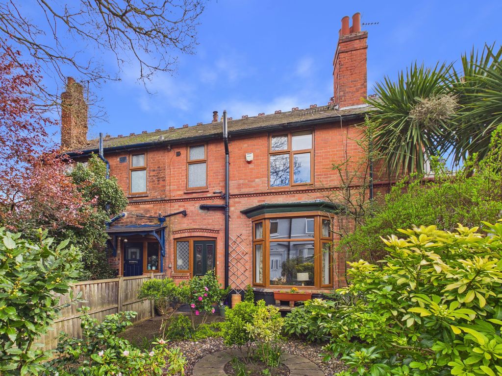 Property photo 1 of 22 Front