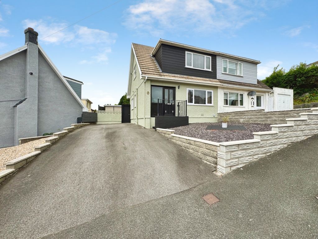Property photo 1 of 34 5263381