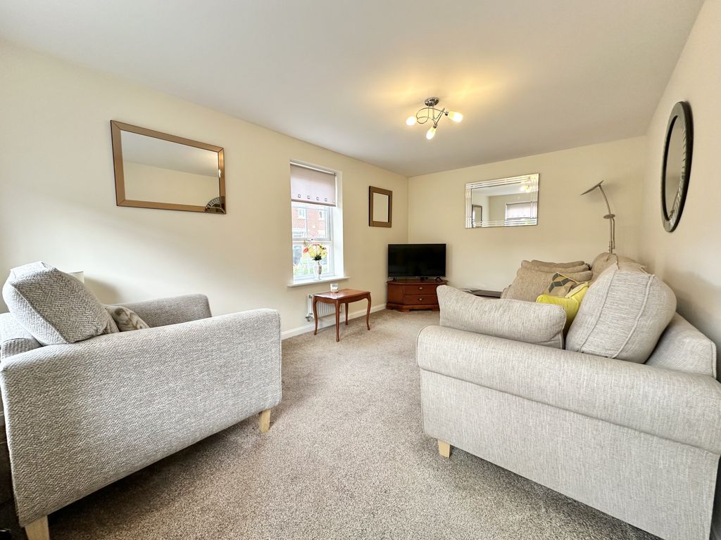Property photo 2 of 29
