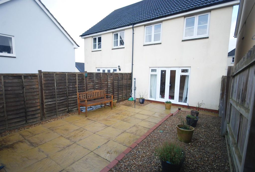 Property photo 3 of 13