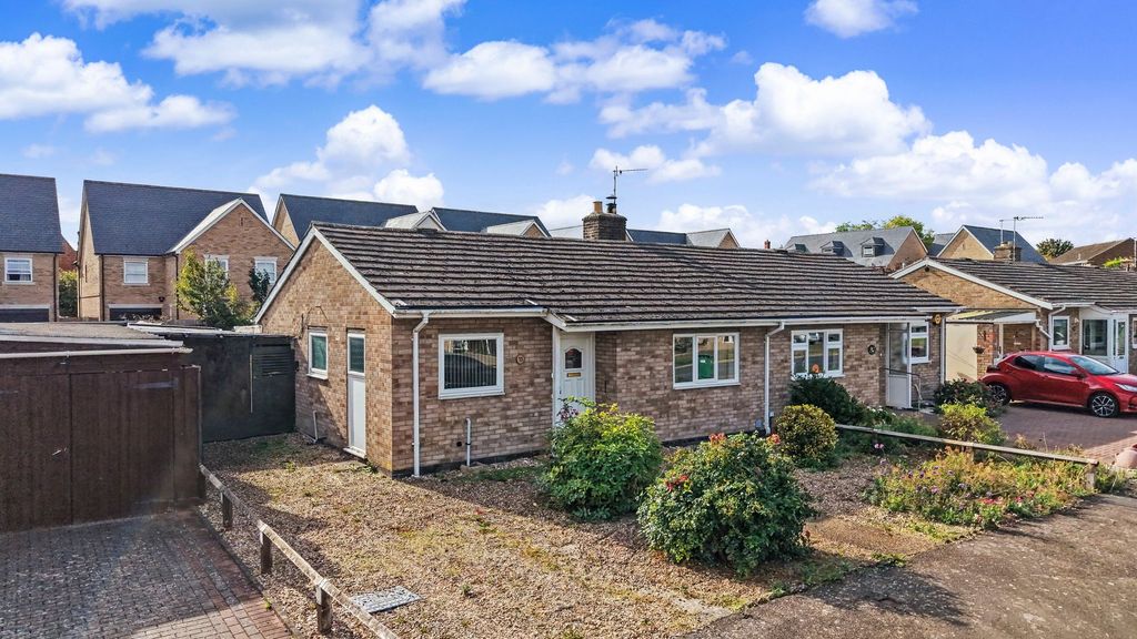 Property photo 1 of 9