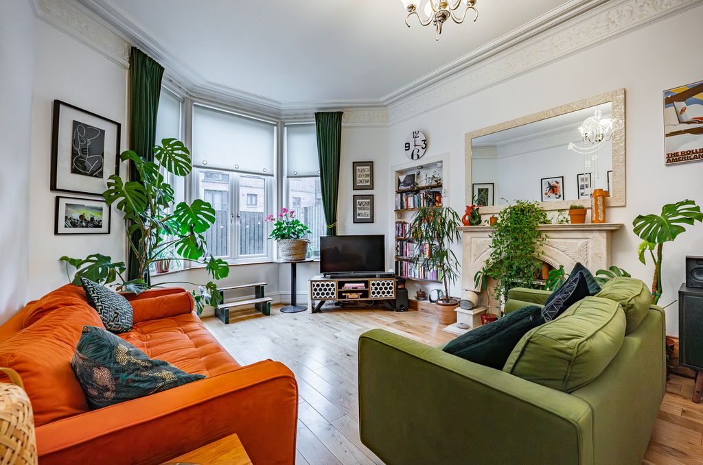 Property photo 3 of 35