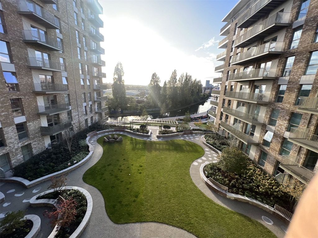 Property photo 1 of 8 Picture No. 02