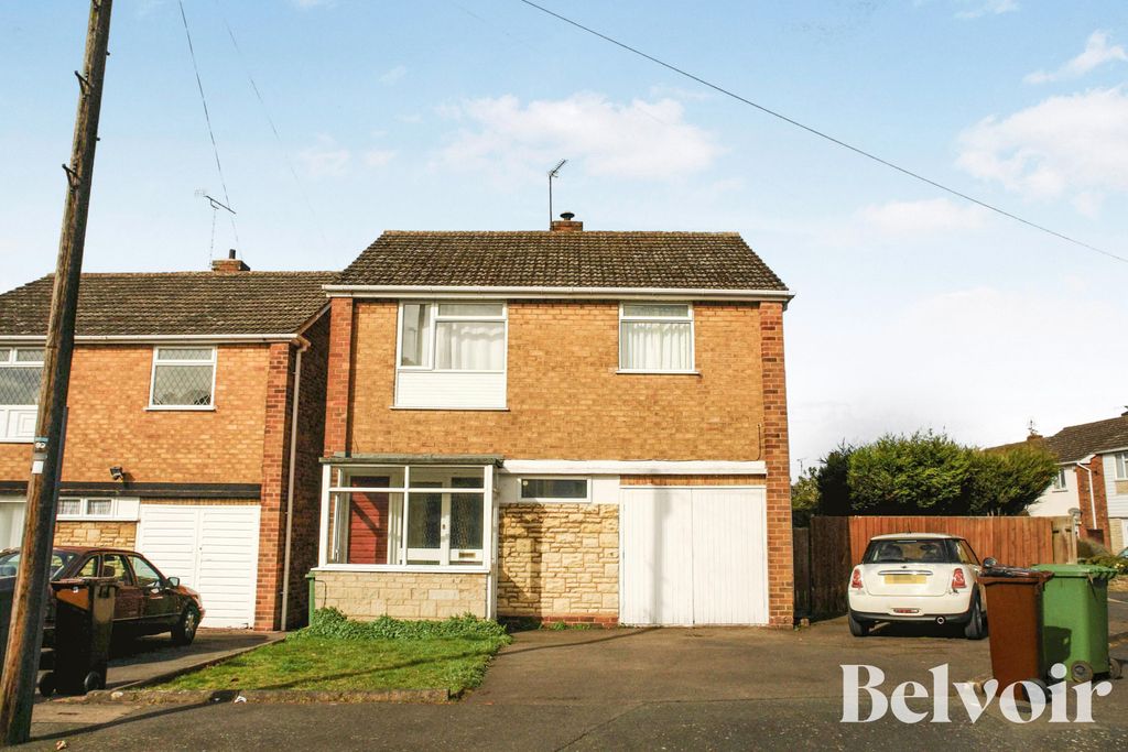 Property photo 1 of 1