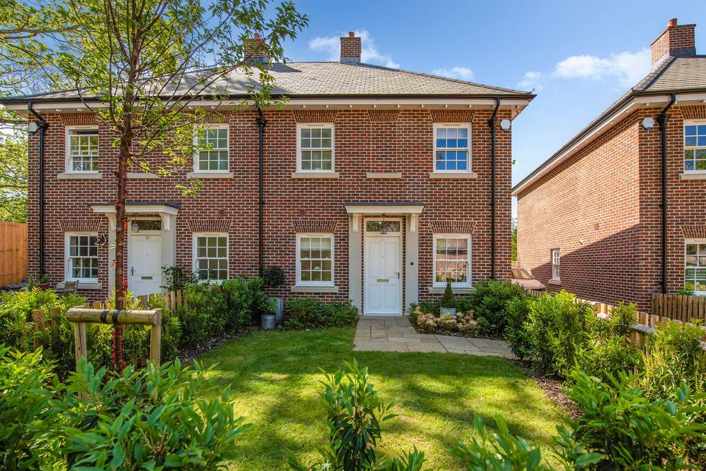 Property photo 1 of 29