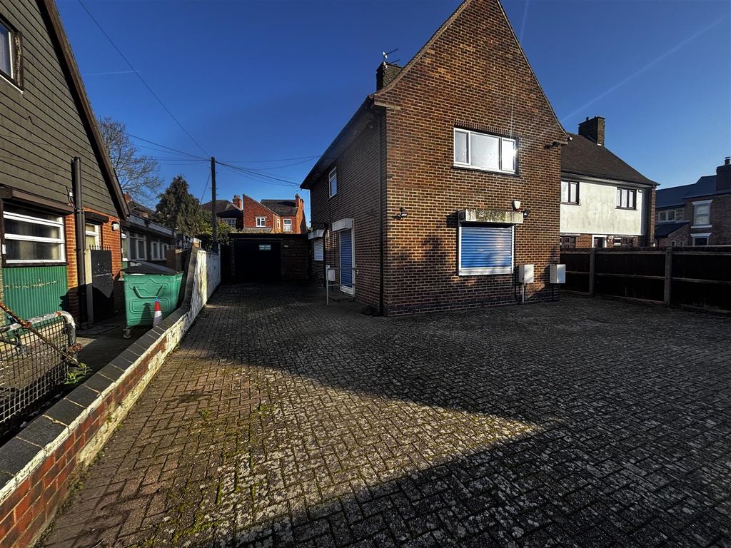 Property photo 2 of 18 Image00012.Jpeg