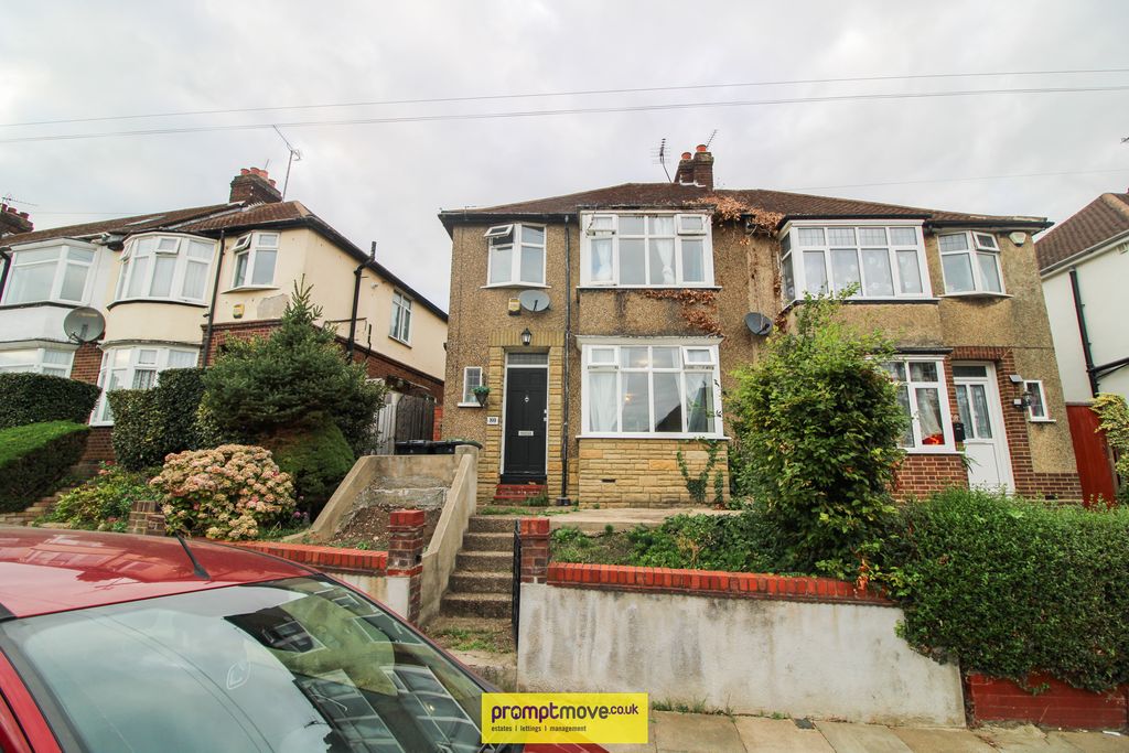 Property photo 1 of 10 Na