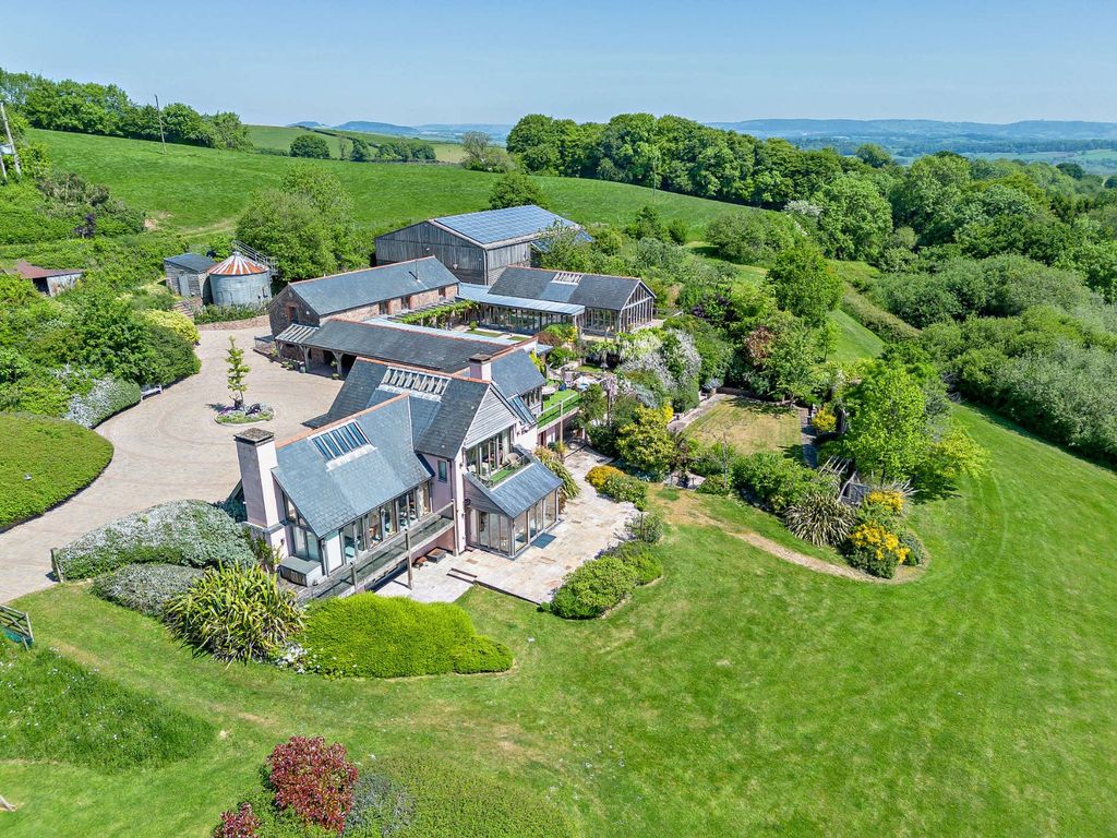 Property photo 2 of 30 Sharps Farm