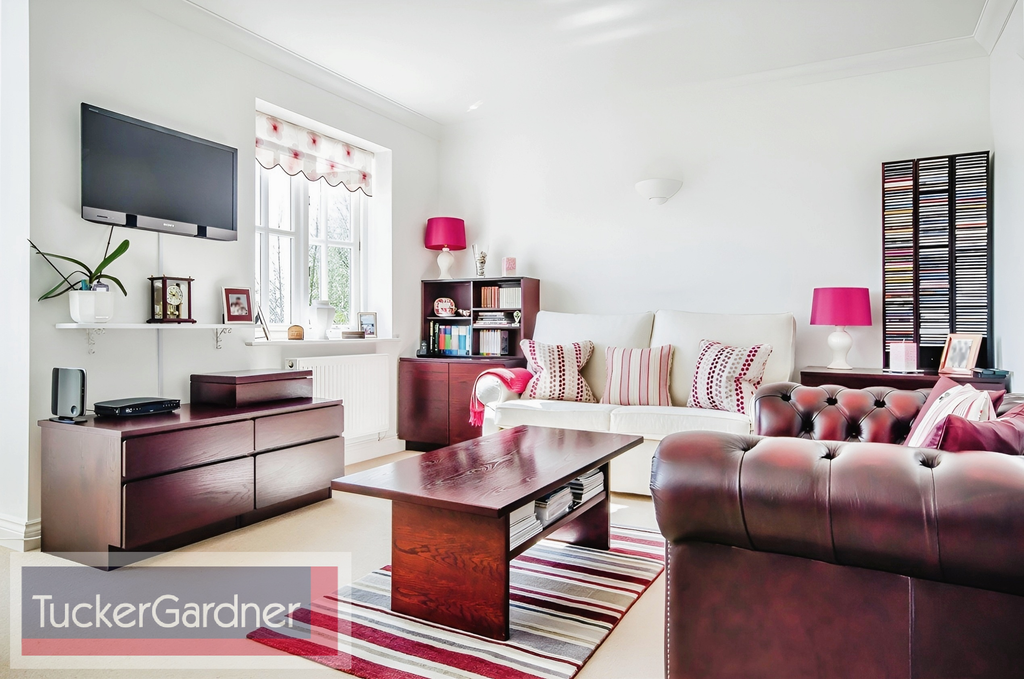 Property photo 2 of 8